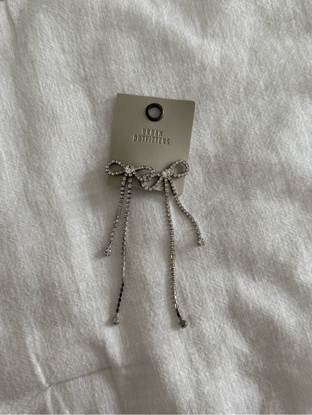 NWT CZ bow earrings